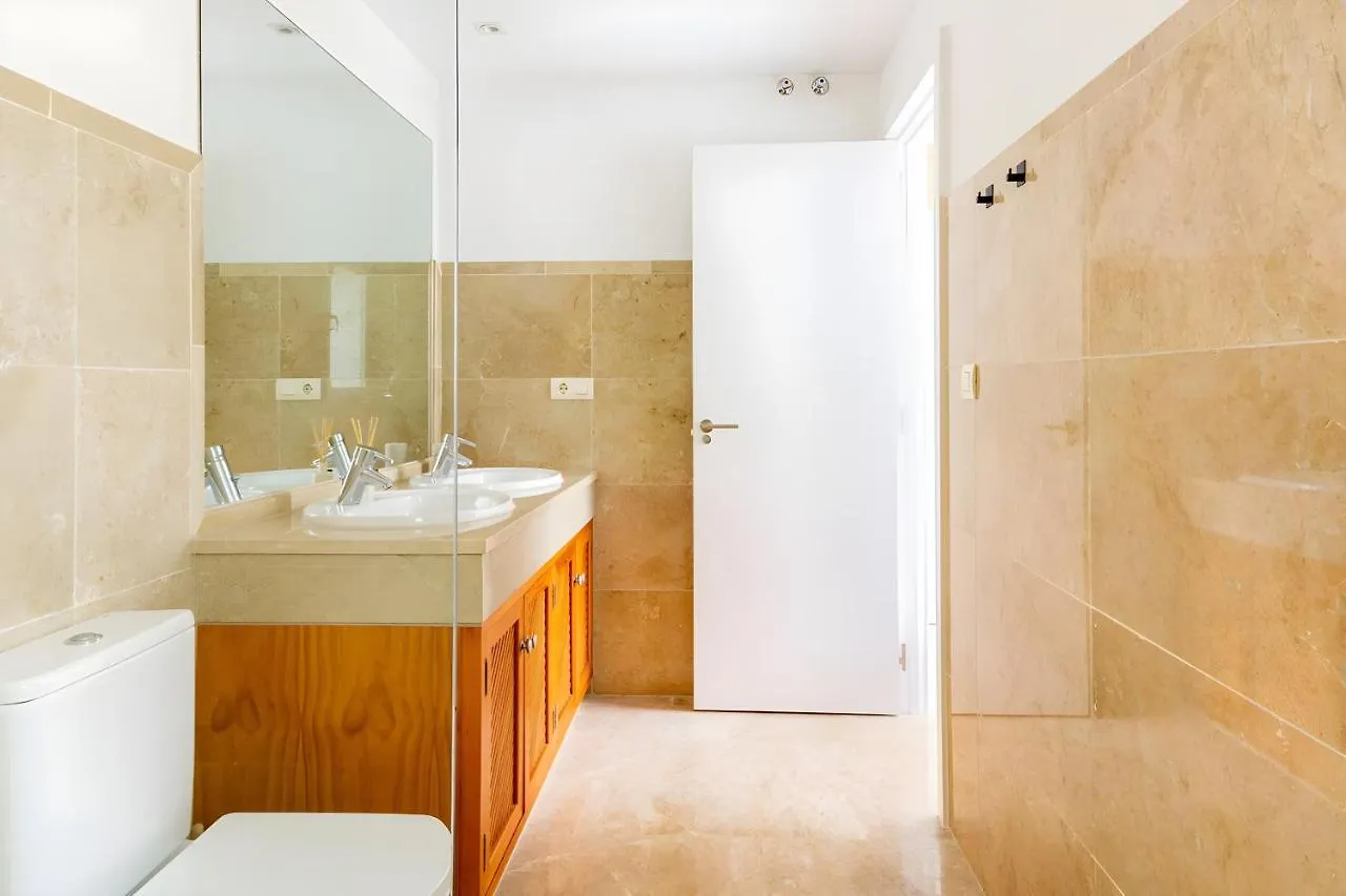Luxury & Sunny Apartment With Breathtaking View In Marbella East Ojen