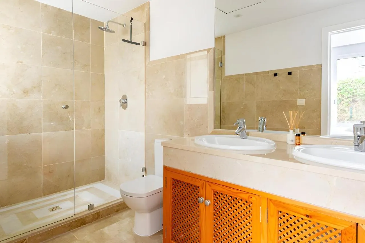 Luxury & Sunny Apartment With Breathtaking View In Marbella East Ojen Spain
