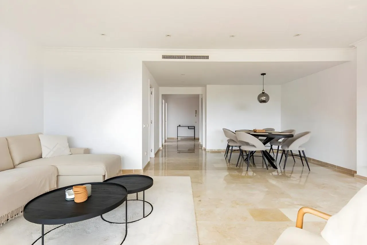Luxury & Sunny Apartment With Breathtaking View In Marbella East Ojen 0*,