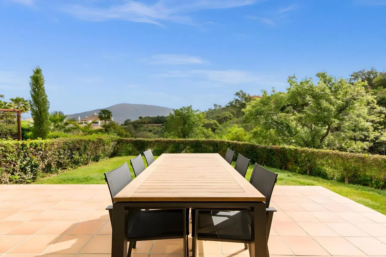 Luxury & Sunny Apartment With Breathtaking View In Marbella East Ojen Spain
